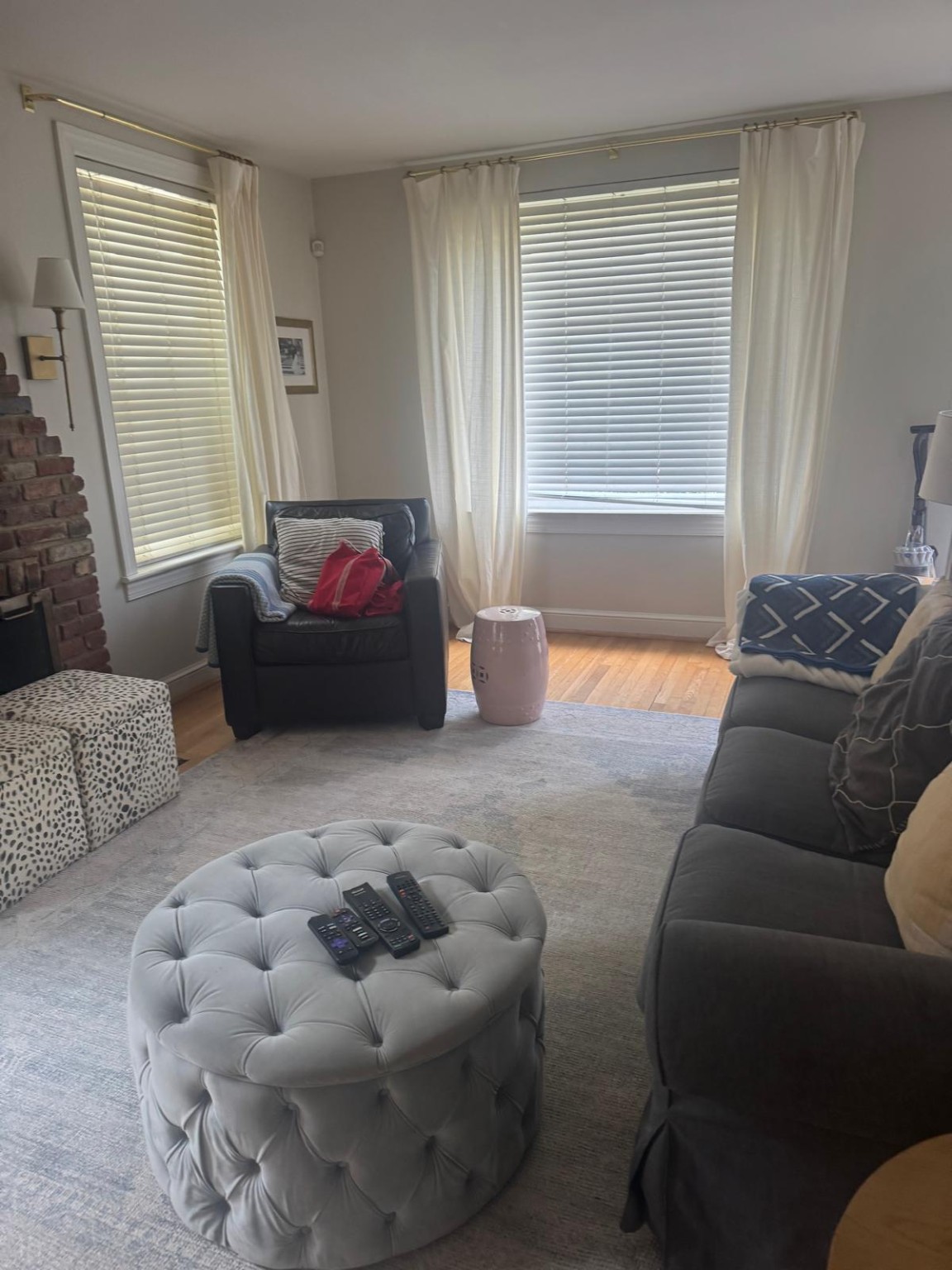 Clean living room serviced by ETEL Cleaning Services